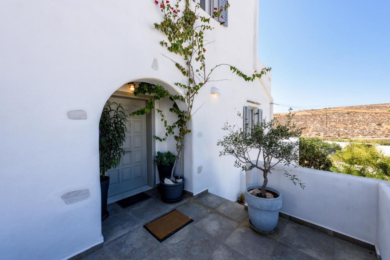 Hara'S Villa In Naousa , Paros ภายนอก รูปภาพ