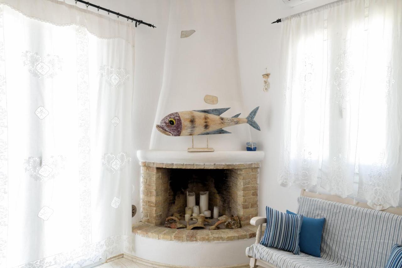 Hara'S Villa In Naousa , Paros ภายนอก รูปภาพ