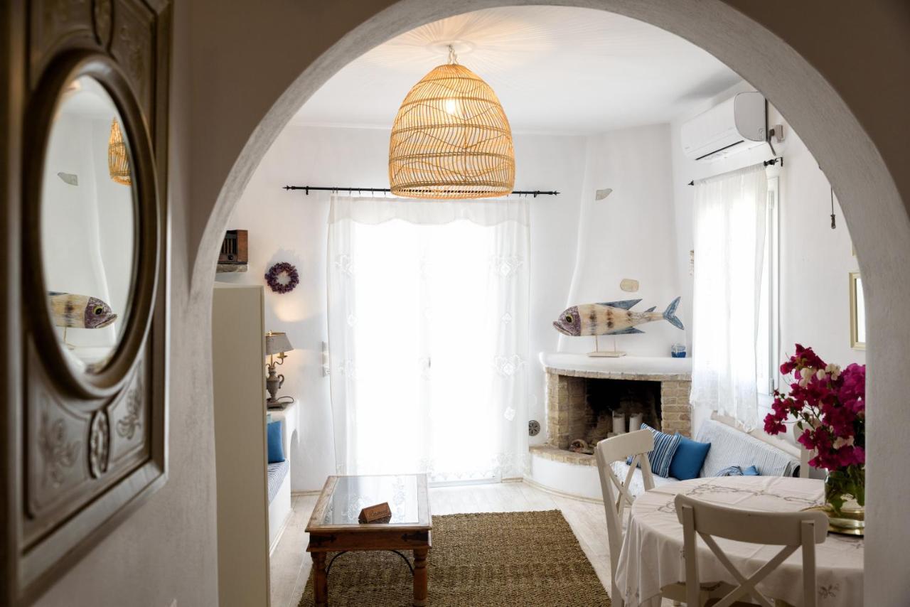 Hara'S Villa In Naousa , Paros ภายนอก รูปภาพ